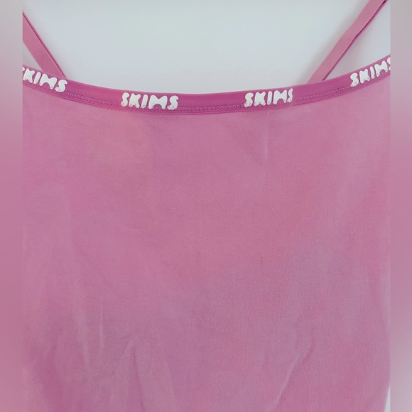 Skims sold out bodysuit - Picture 2 of 3